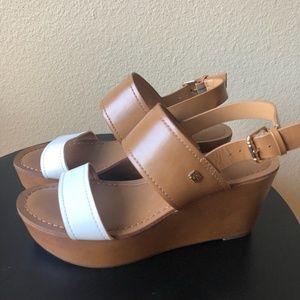 Tommy Hilfiger Wilder Platform Wedge Sz 7.5